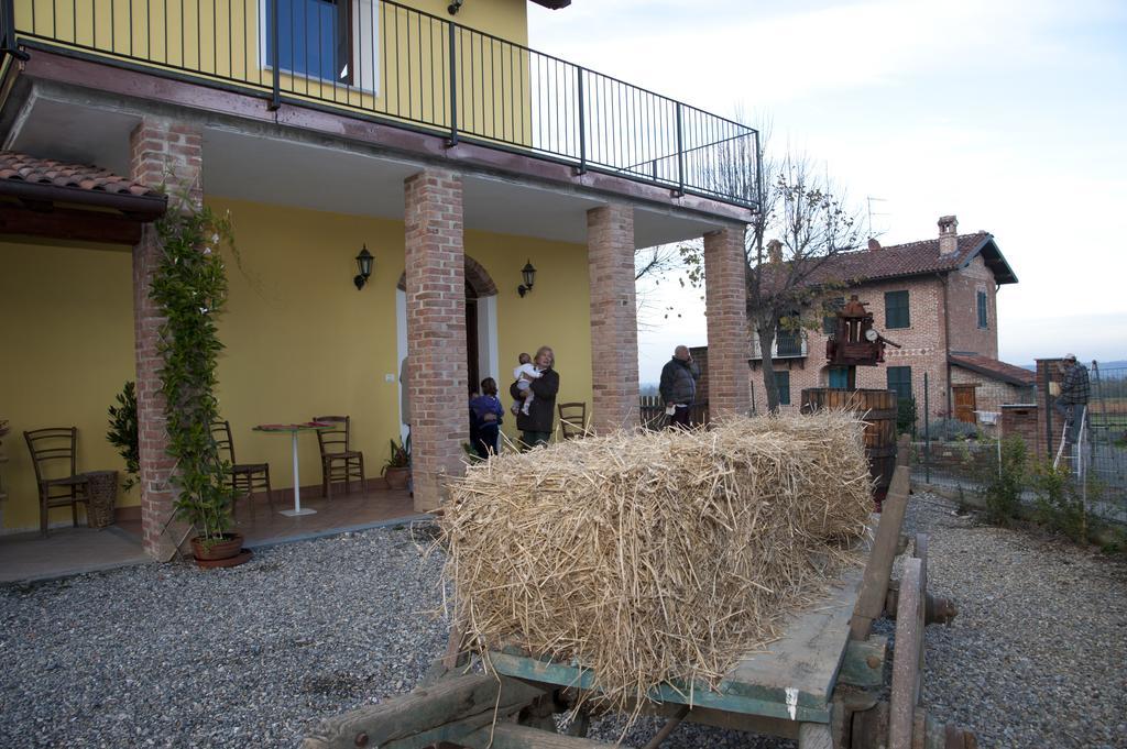 Agriturismo Il Vecchio Portico Francavilla Bisio Eksteriør bilde